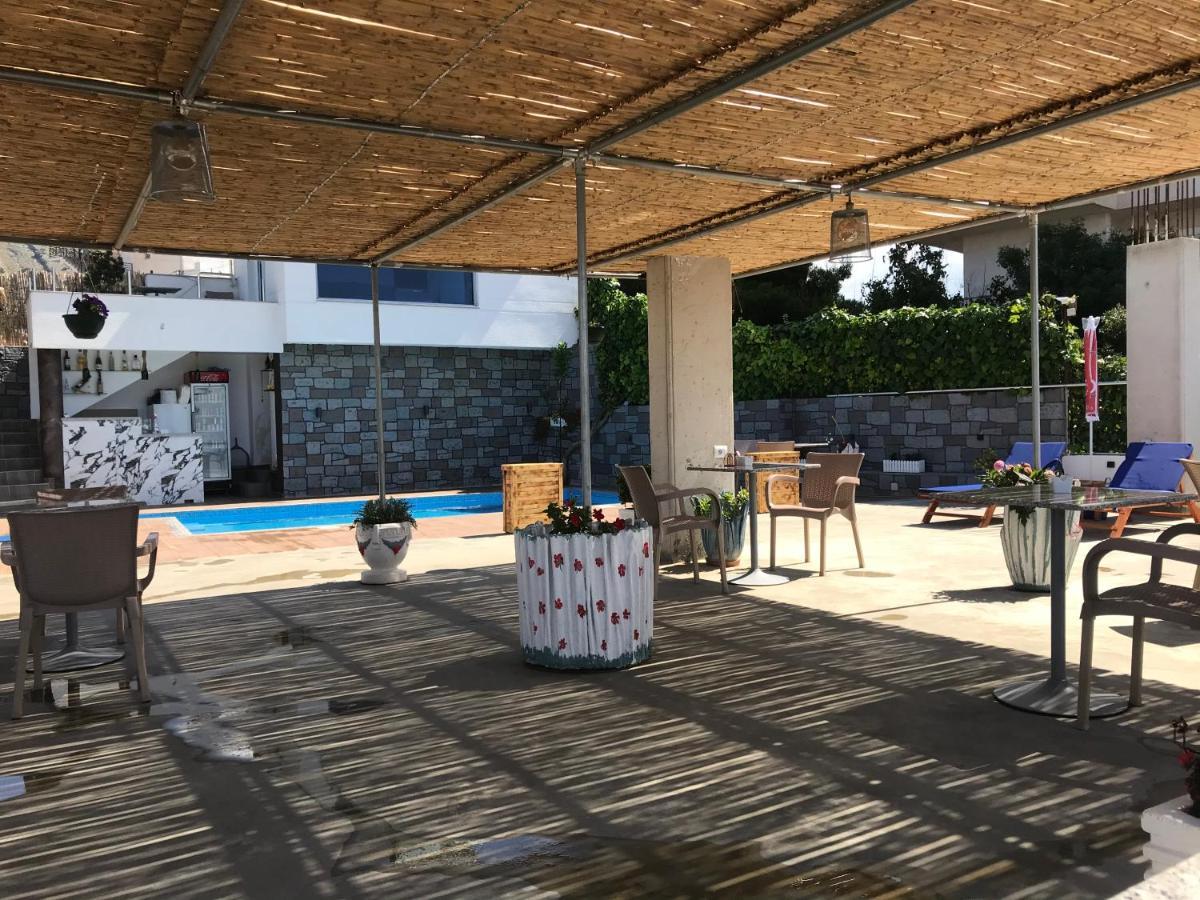 Vila Floban & Mirdar Koshi Sarandë Exteriör bild
