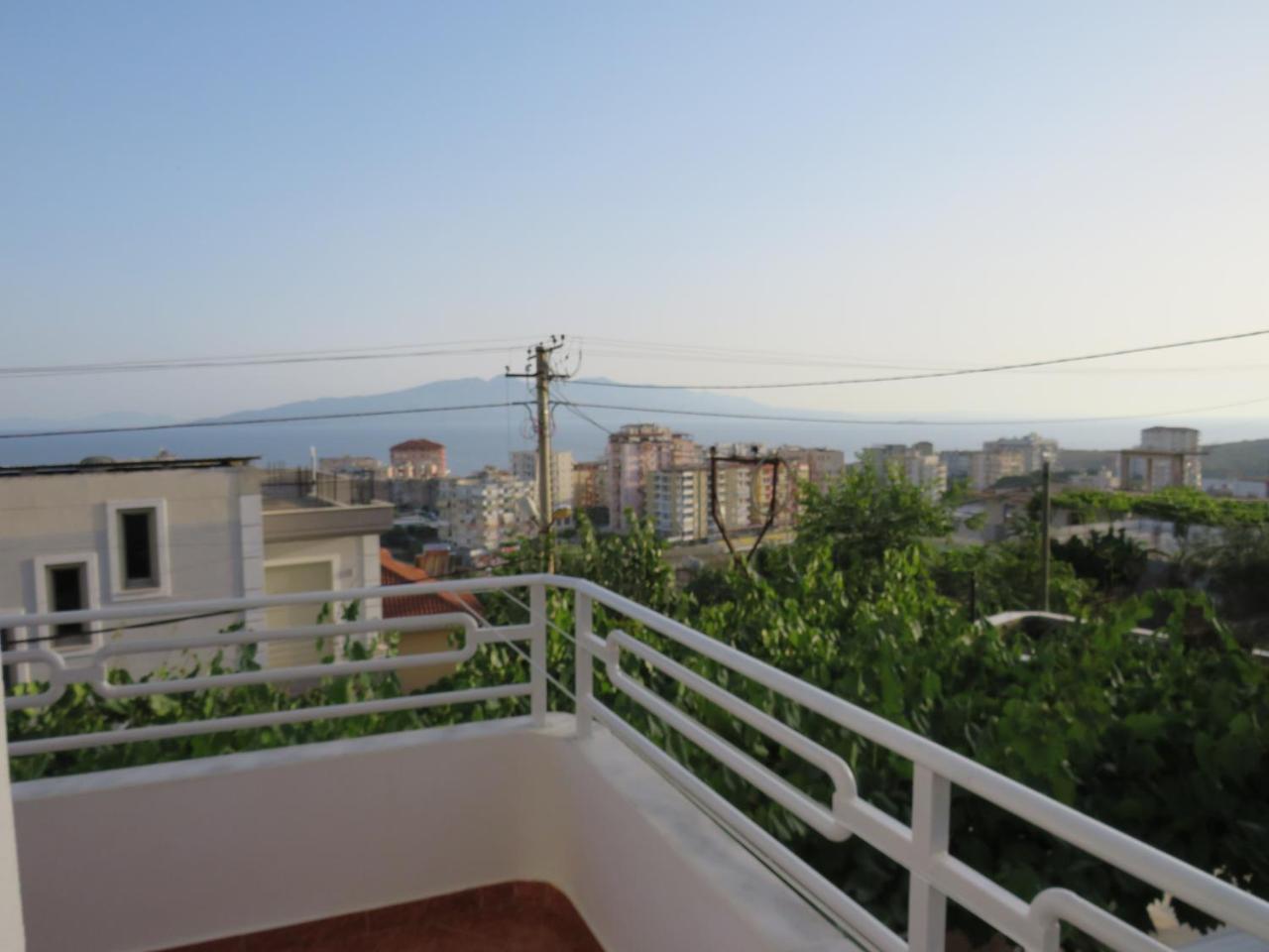 Vila Floban & Mirdar Koshi Sarandë Exteriör bild