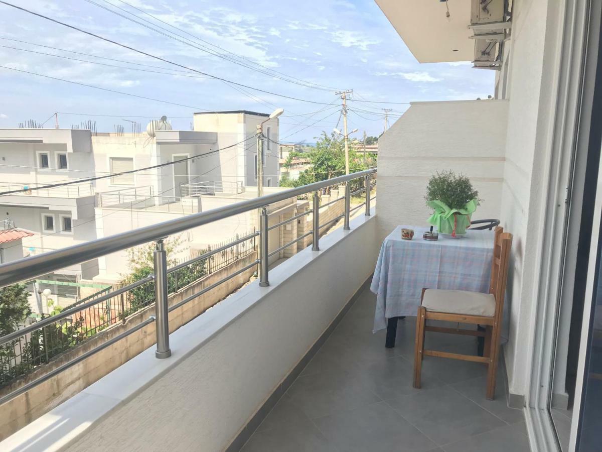 Vila Floban & Mirdar Koshi Sarandë Exteriör bild