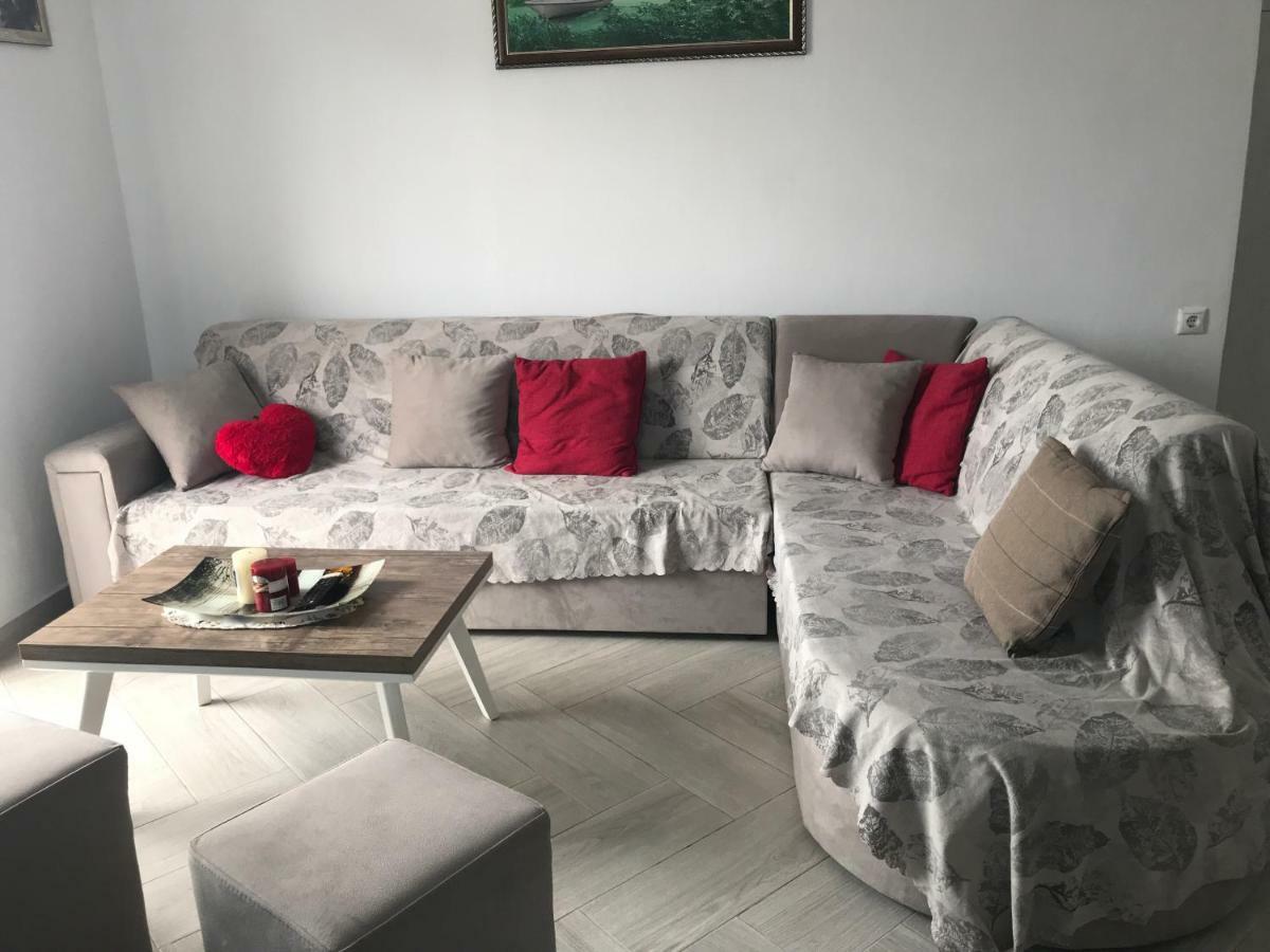 Vila Floban & Mirdar Koshi Sarandë Exteriör bild